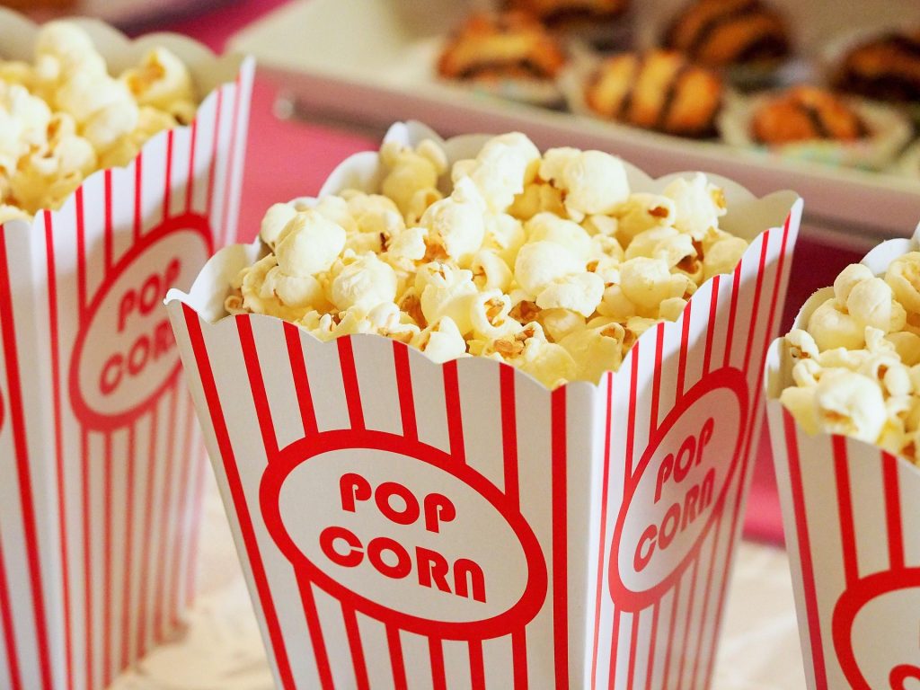 Open Air Kino vor dem Sasel-Haus
