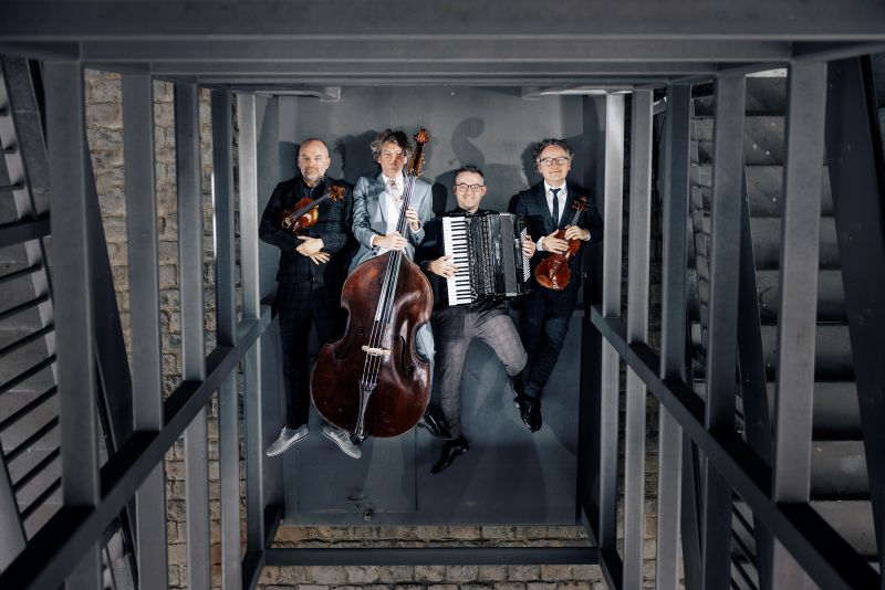 BEETHOVENMANIA... UND DIE BEATLES - Uwaga!